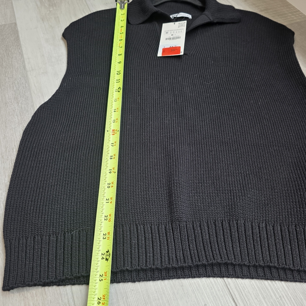 ZARA Knit Sleeveless Sweater Vest Black Size M Collared Minimalist Layering Top - Picture 9 of 12